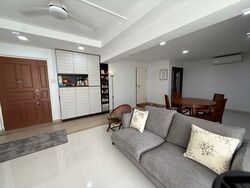 Blk 669A Jurong West Street 64 (Jurong West), HDB Executive #556918071